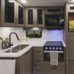 2024 Delta 251BH Kitchen
