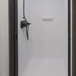 2024 Delta 252RL Interior