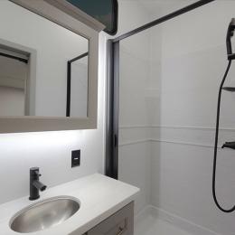 2025 Paradigm 395DS Interior