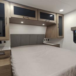 2025 Delta BH241 Interior