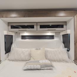 Benchmark 42LFT Interior