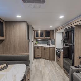 2025 Delta ML226 Interior