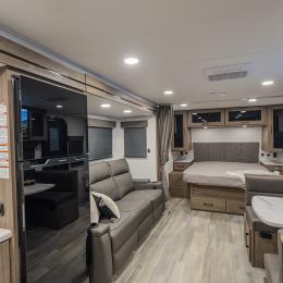 2025 Delta ML226 Interior