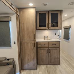 2025 Delta 274RKW Interior