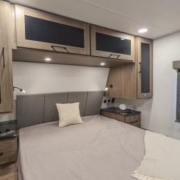2025 Delta 274RKW Interior