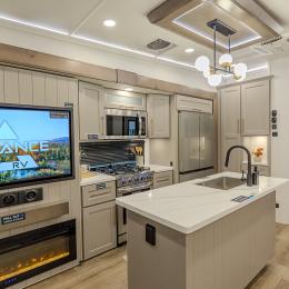 2025 Paradigm 380MP Interior